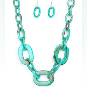 Turquoise Acrylic Necklace Set